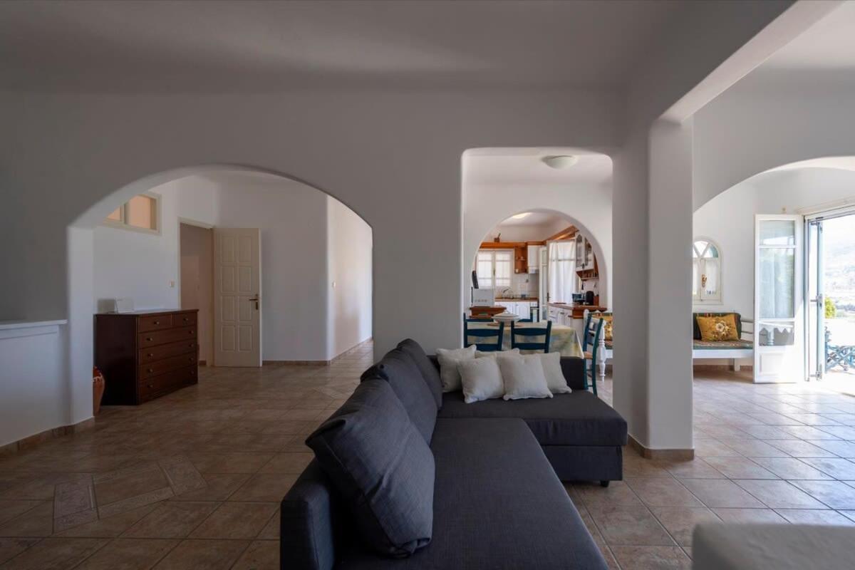 Parikia Cove Mansion Villa Bagian luar foto
