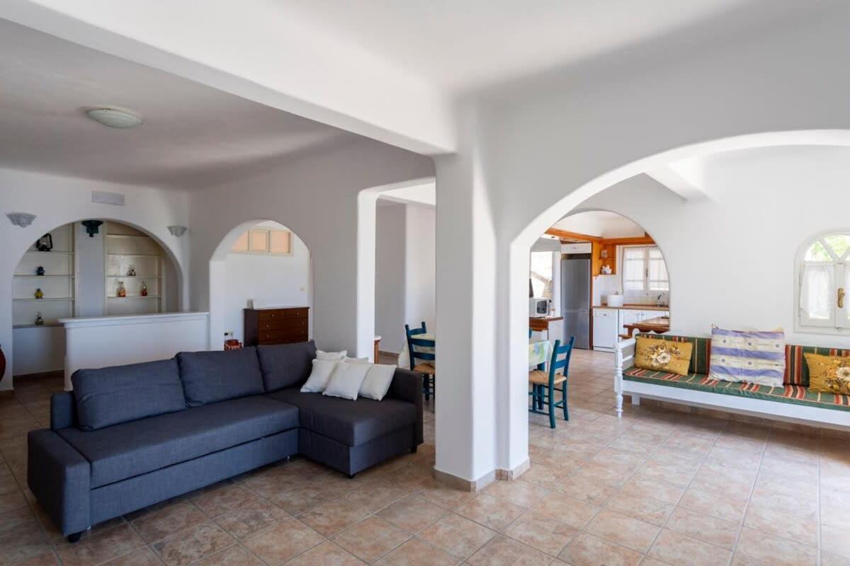 Parikia Cove Mansion Villa Bagian luar foto
